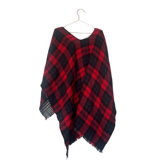 Reversible warm cozy poncho one size - Picture 2 of 5